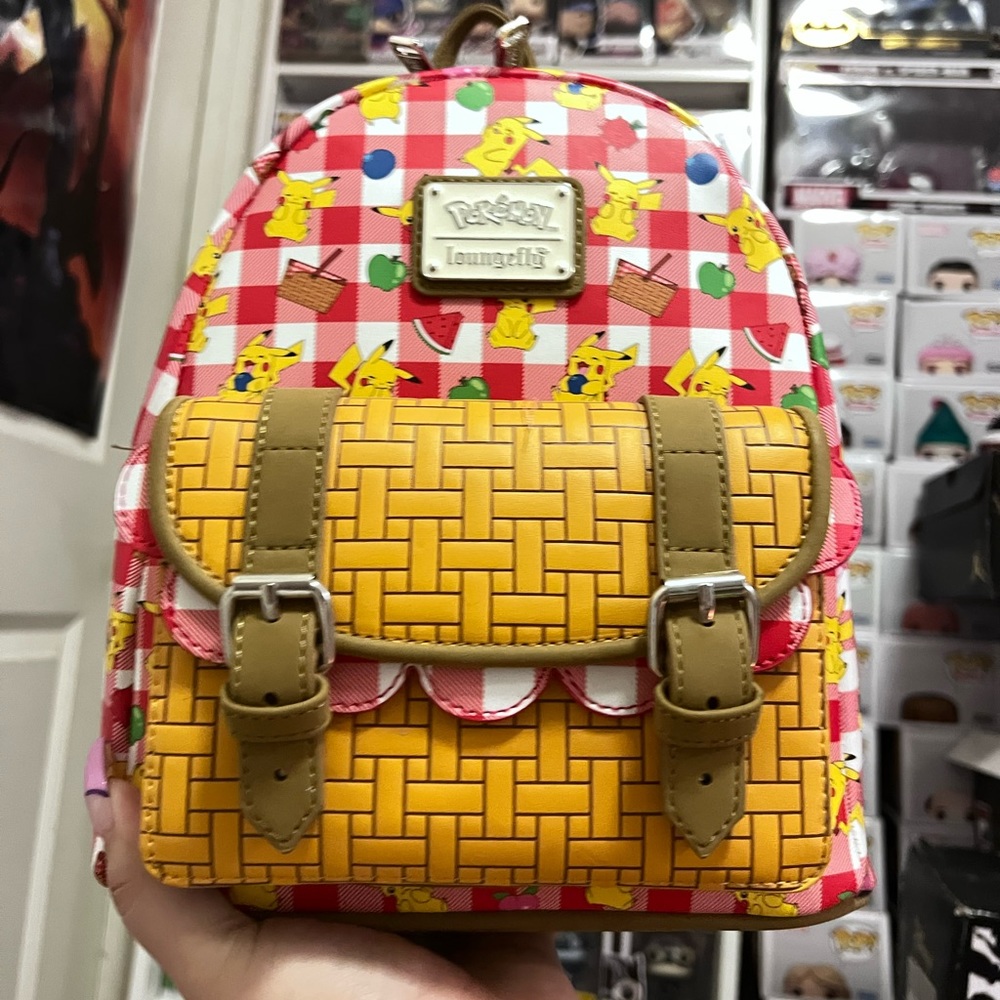 Picnic pikachu Loungefly